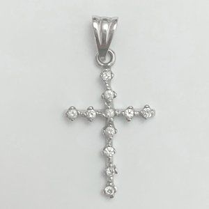 Diamond and white gold small cross